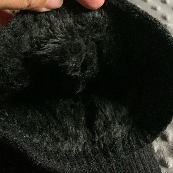 Women Beanie Hat Scarf Set - Picture 6 of 7